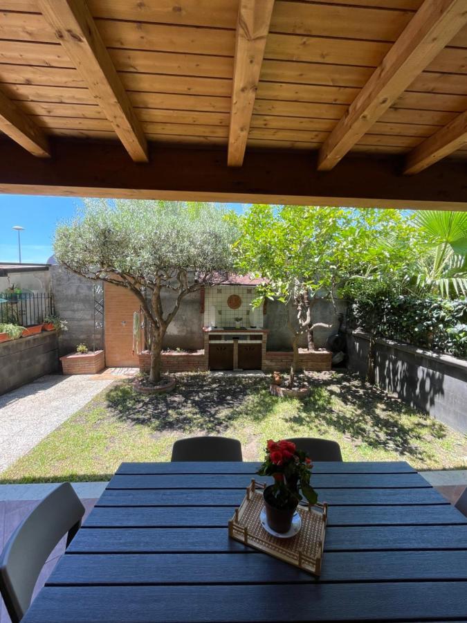 Villetta Climene Apartment Giardini Naxos Eksteriør billede